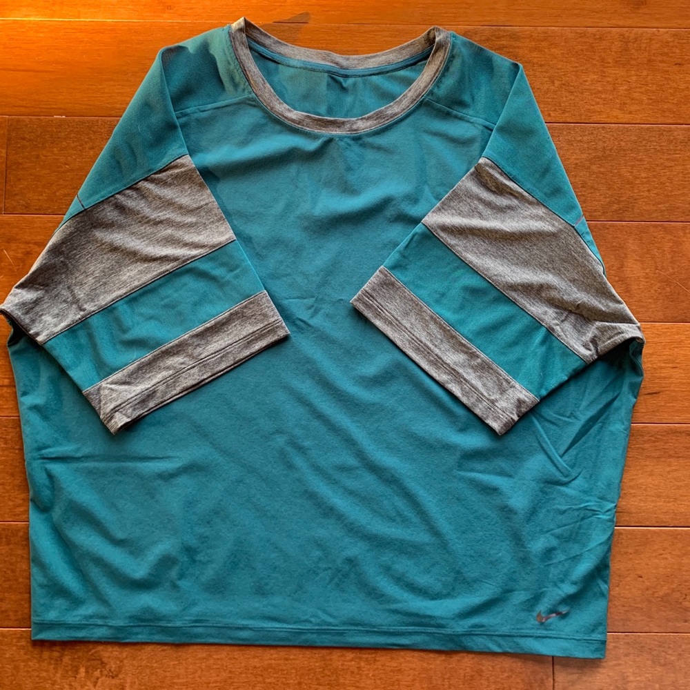 Nike athletic tee- XL